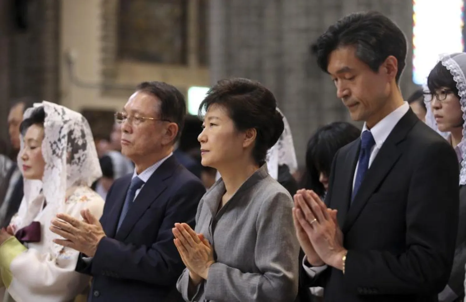 ارتفاع حصيلة ضحايا العبارة الكورية الجنوبية الغارقة إلى 286 قتيلا