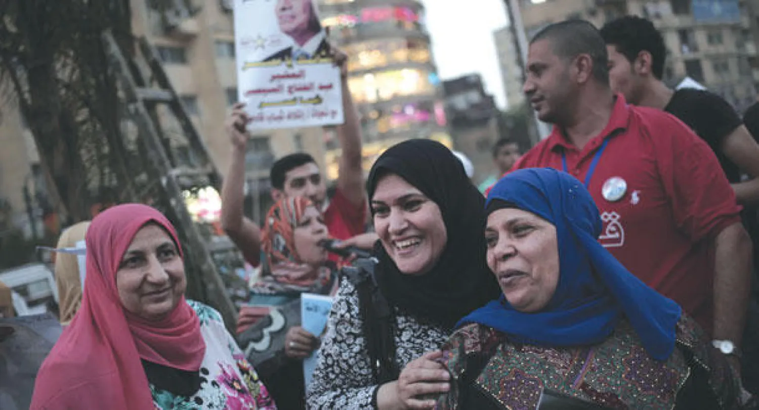 مصريات من أنصار المشير السيسي في حفل جماهيري لتأييده أول من أمس (أ.ب)