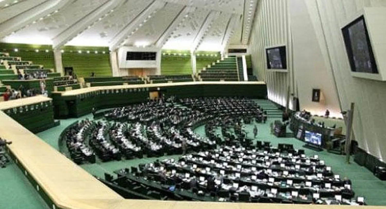 جدل حول ملف الفساد المالي في مجلس الشورى الإيراني