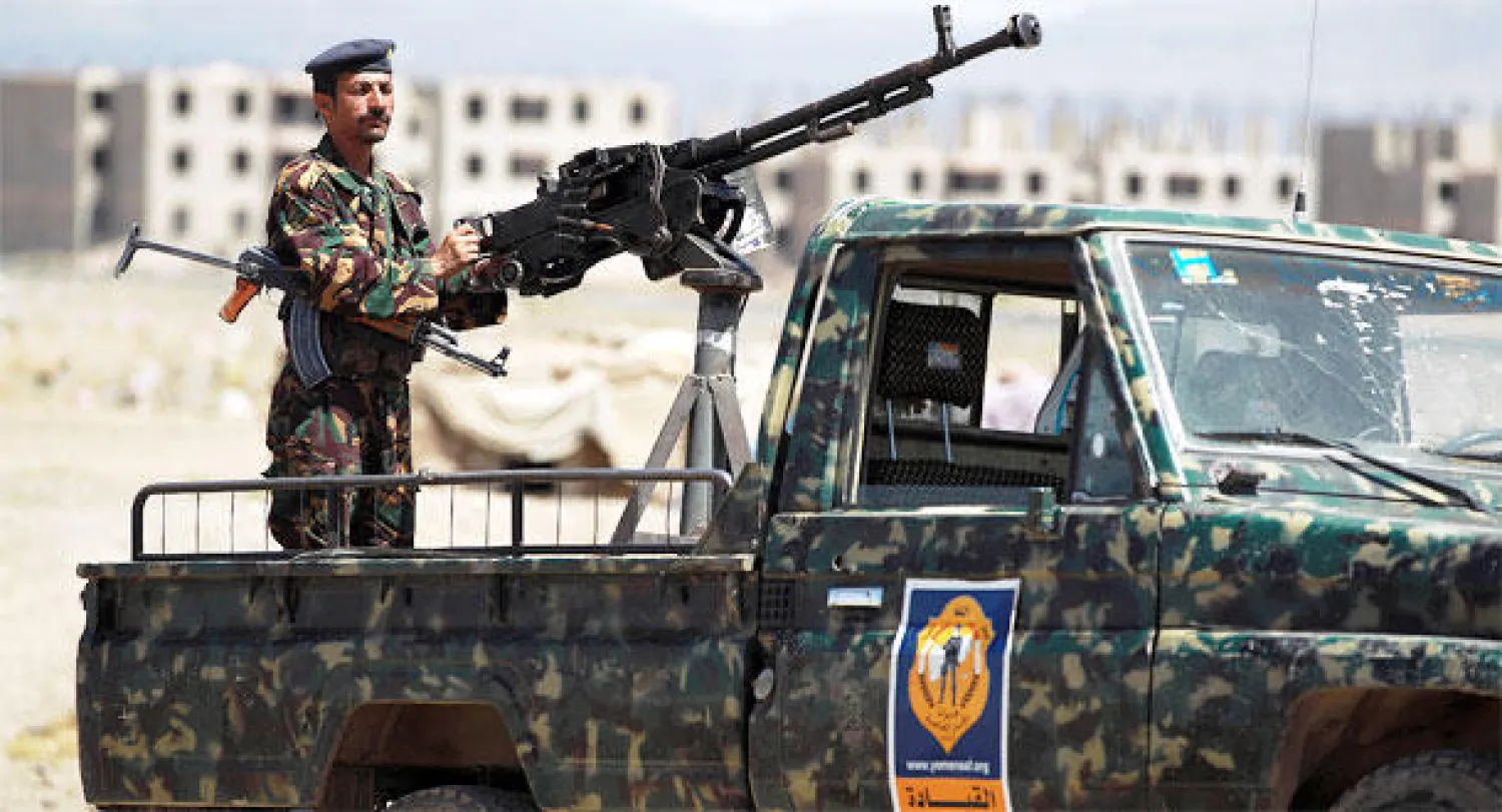 طائرات يمنية عسكرية تستهدف منزل متشدد شمال صنعاء