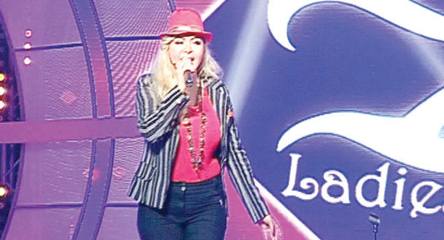 فلة الجزائرية: عبارة «القوي يأكل الضعيف» أختصرها في وضع الساحة الفنية حاليا