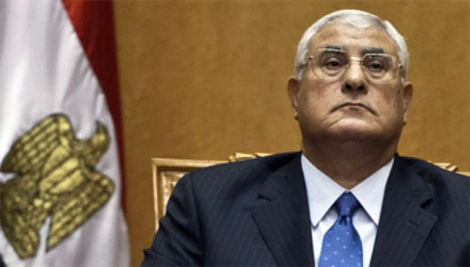 منصور يلغي قرارات مرسي بالعفو عن سجناء سابقين