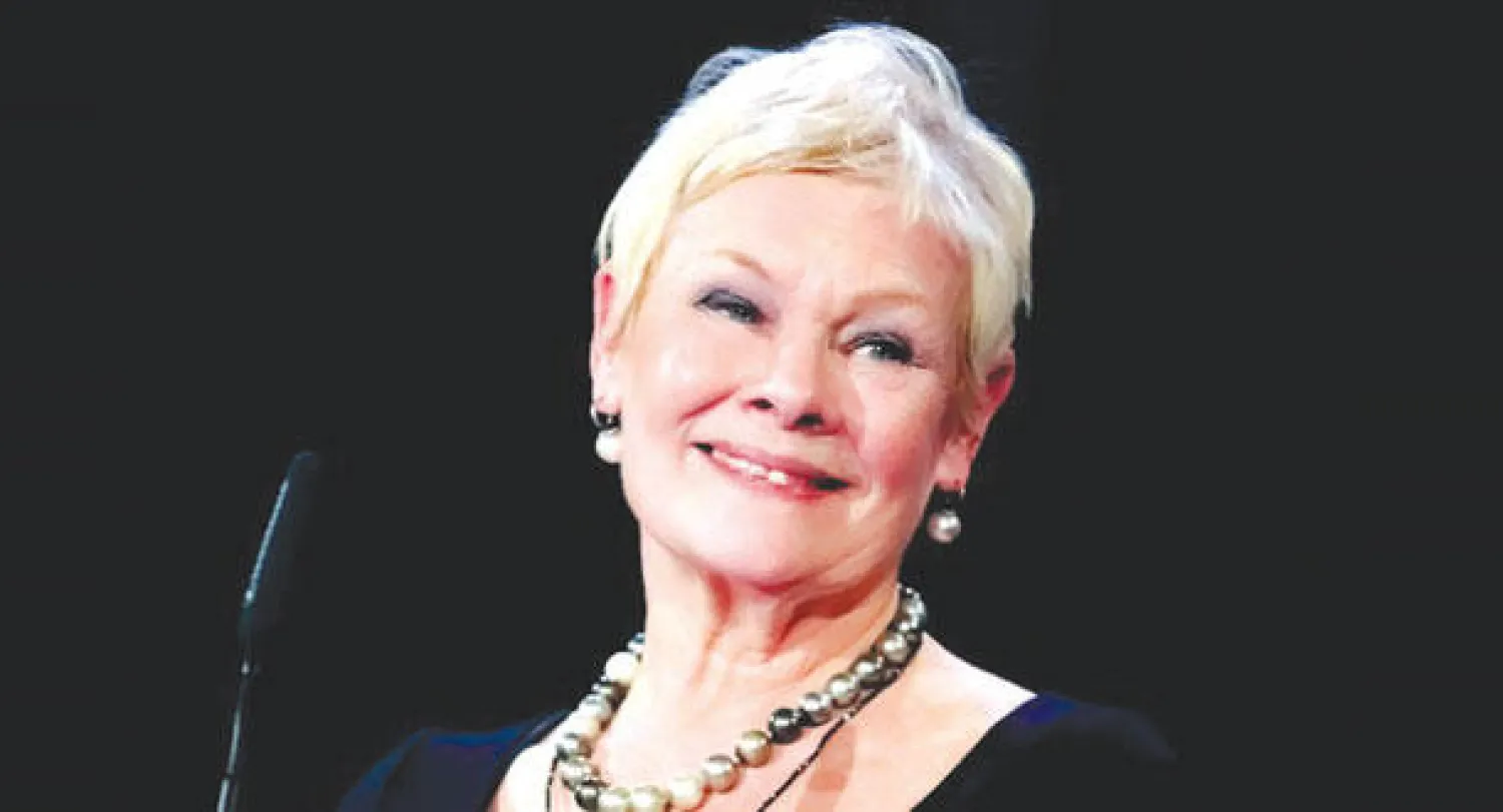 جودي دنش توافق على التمثيل بعد إحراجها أمام الجمهور