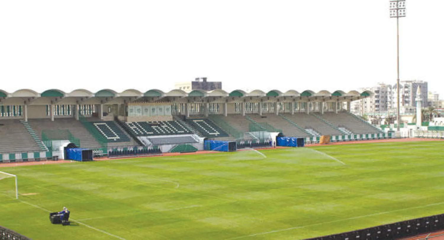 جانب من ملعب الأهلي الذي سيخضع لصيانة جديدة