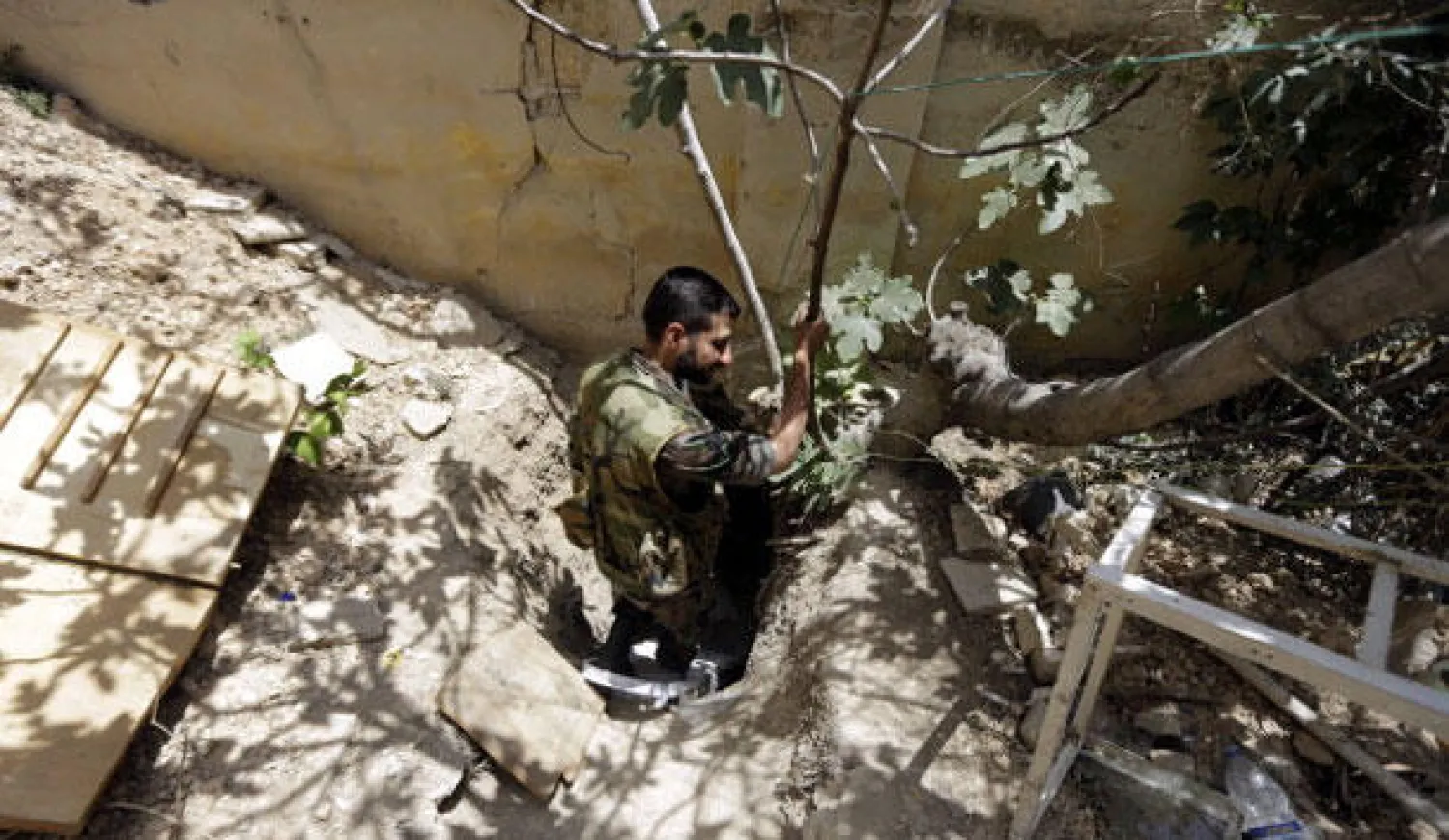 حرب أنفاق بين قوات المعارضة والجيش النظامي السوري