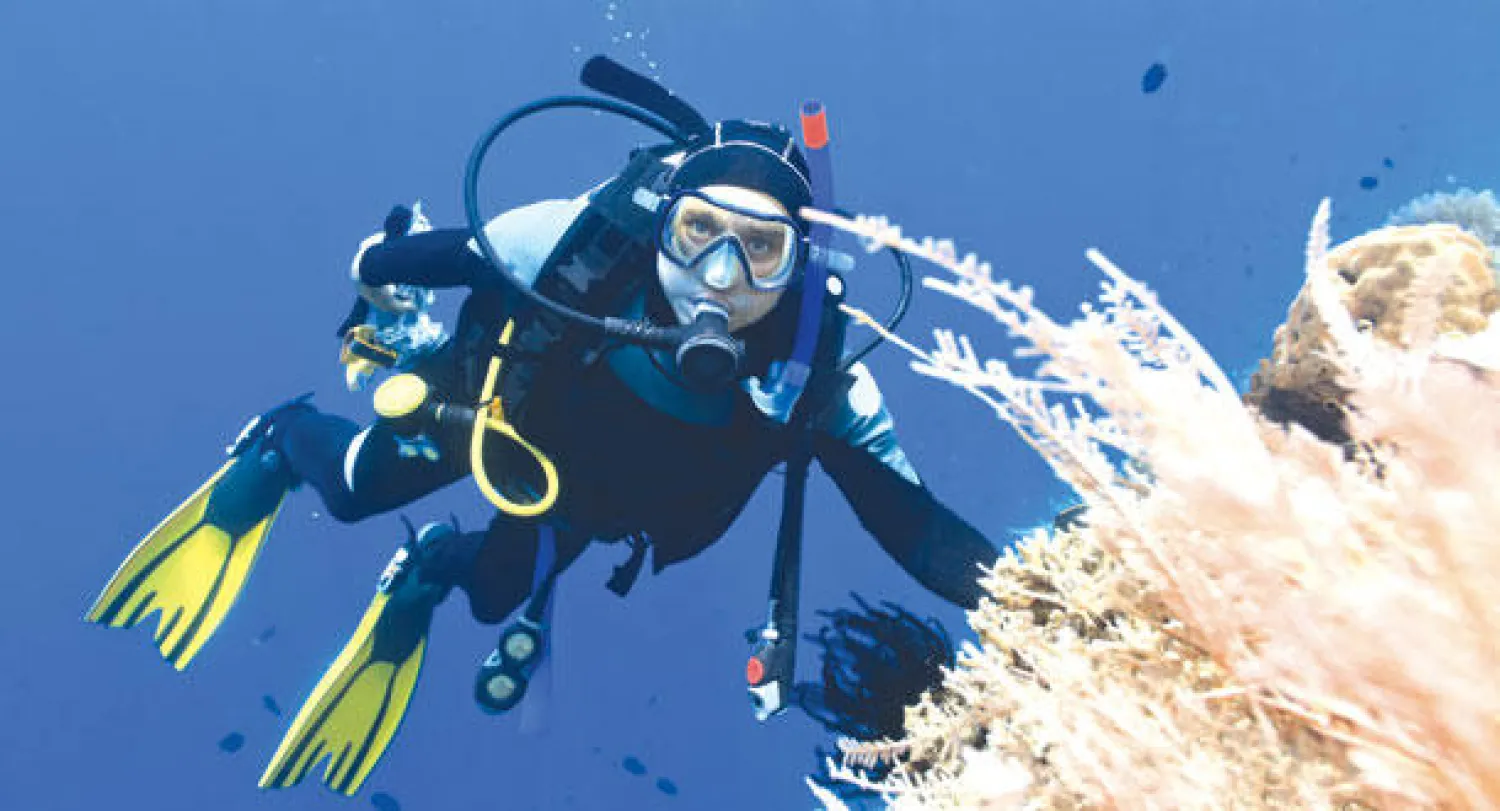 سترة غوص آلية للبحث عن أقدم كومبيوتر في العالم في أعماق البحر