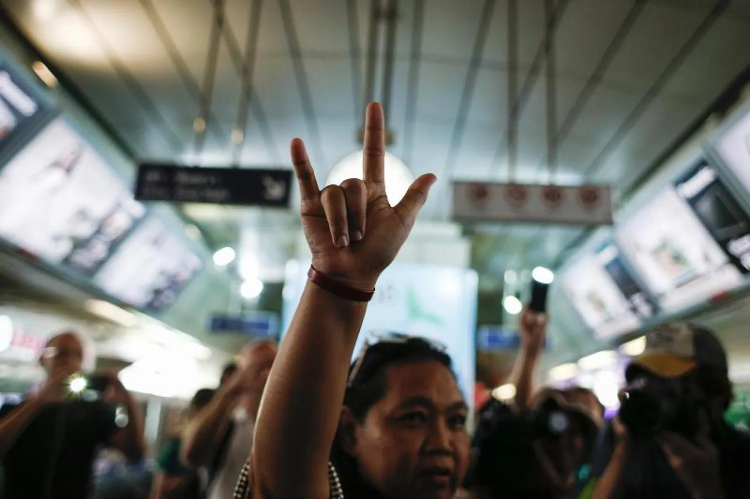 شعار مقاومة «هانغر غيمس» ينتقل من هوليوود إلى بانكوك