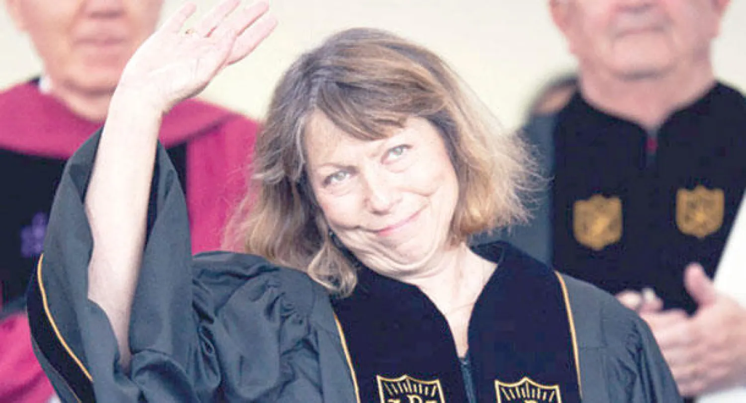 جيل ابرامصون تودع زملاءها العاملين من محررين وإداريين في صحيفة نيويورك تايمز