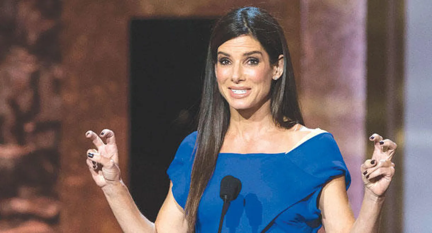 القبض على رجل تسلل إلى حديقة منزل ساندرا بولوك