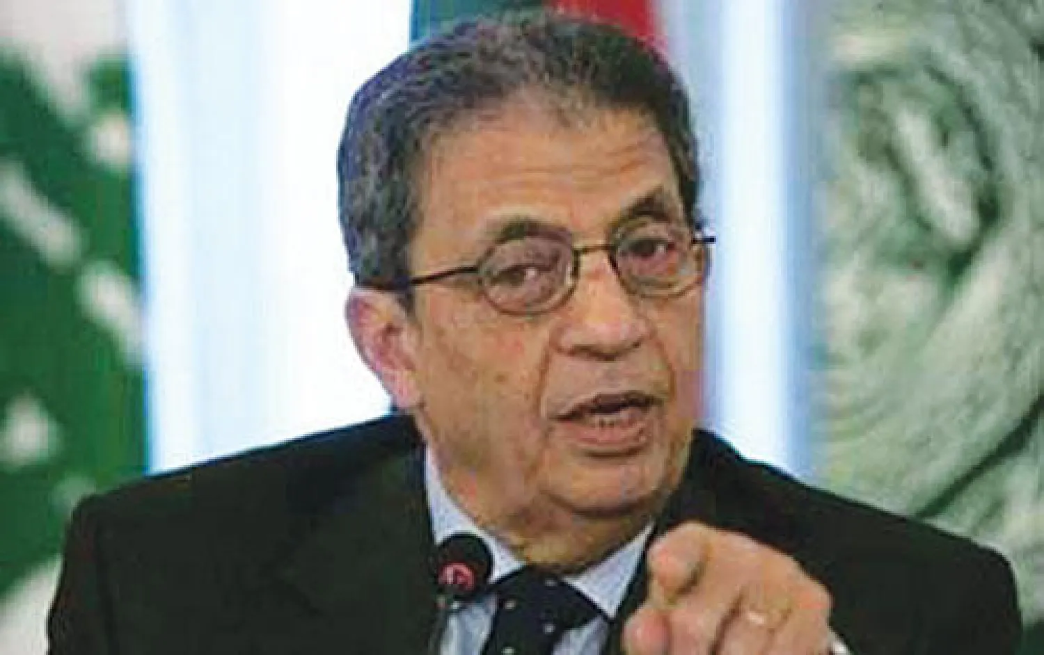 عمرو موسى يدعو الأحزاب المصرية لخوض الانتخابات البرلمانية