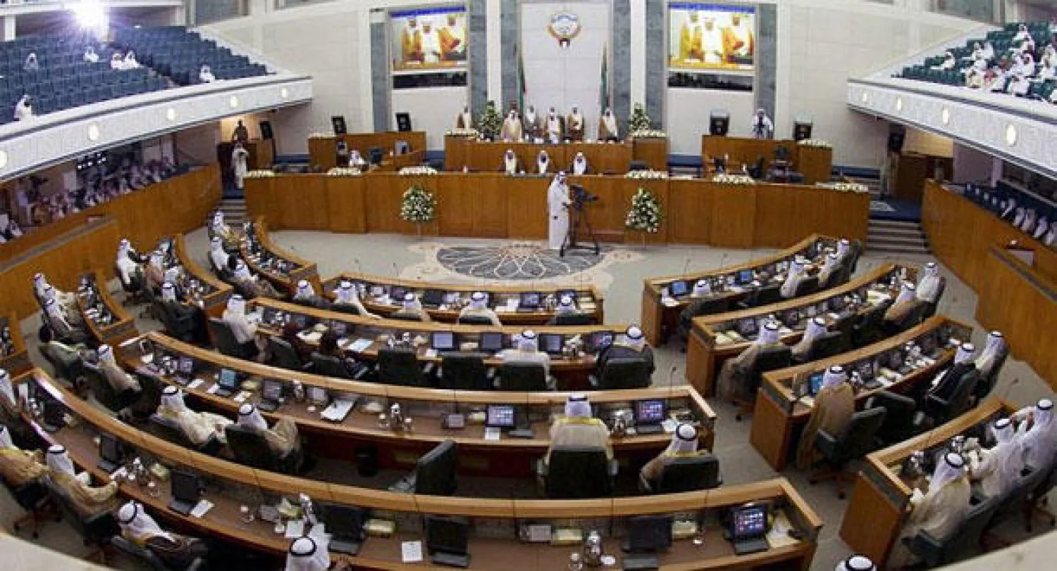البرلمان الكويتي يمكن المواطنين من اللجوء لـ«الدستورية».. وتحفظ حكومي