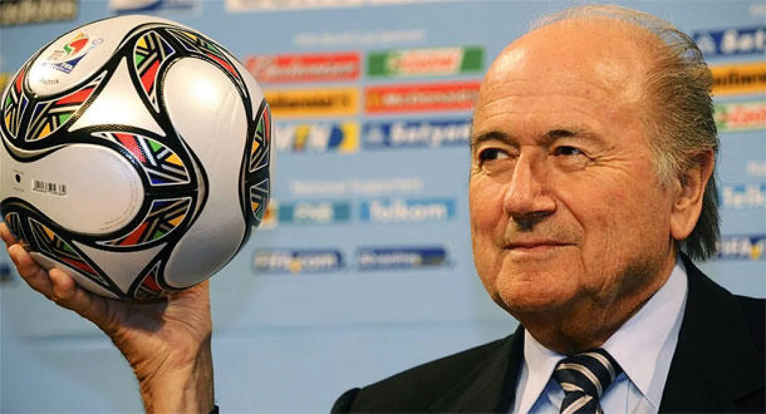 بلاتر: أتوقع إقامة مباريات على كواكب أخرى في يوم من الأيام