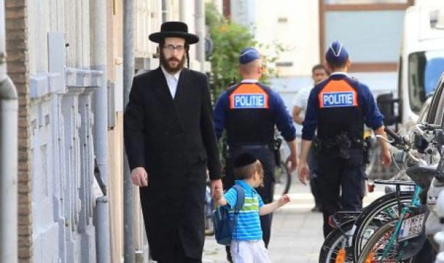 تخفيف الاستنفار الأمني على المتحف اليهودي في بروكسل