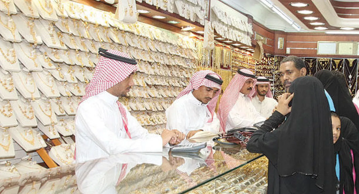 رغم تفاوت الأوضاع الاقتصادية في المنطقة فإن سوق الذهب تبقى منتعشة في السعودية («الشرق الأوسط»)