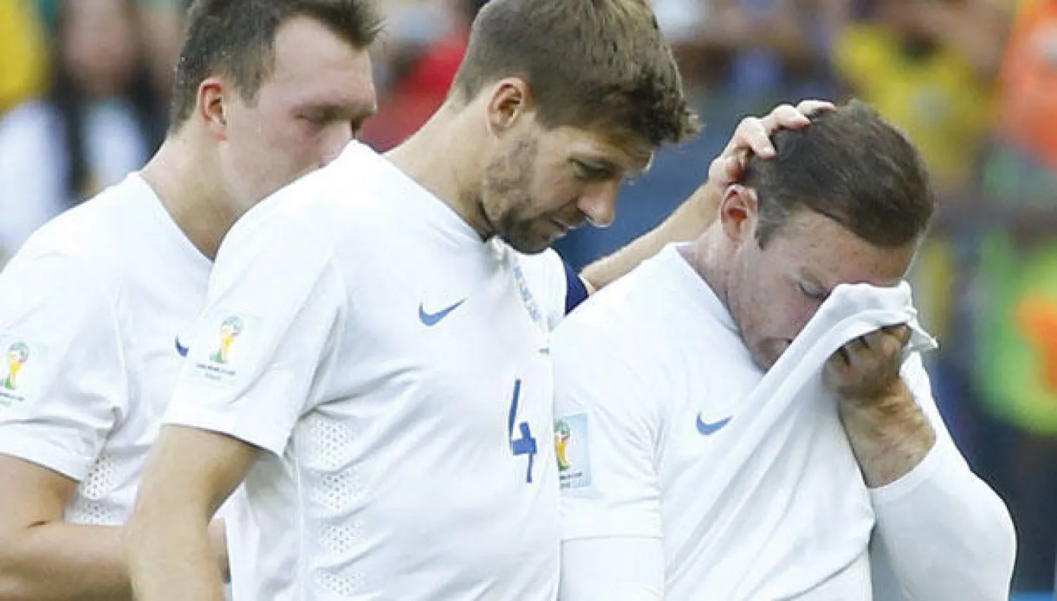 الإنجليز يذرفون دموعهم في البرازيل (رويترز)