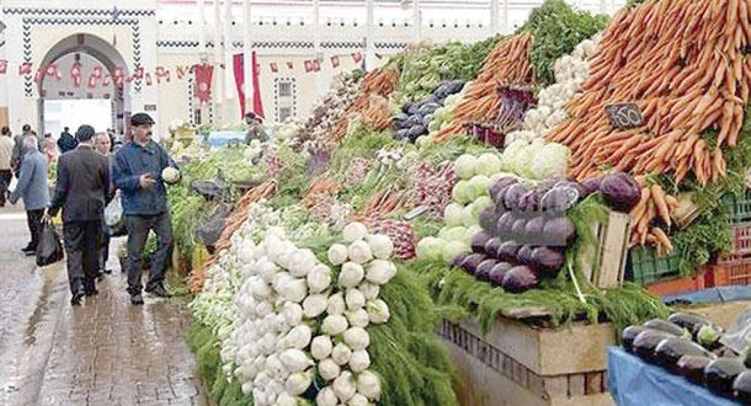 إقبال على شراء حاجيات رمضان في العاصمة تونس