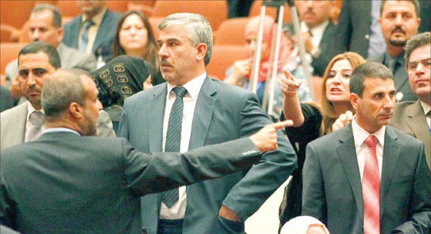 سجال في البرلمان العراقي.. و«داعش» يدعو «مسلمي العالم» للهجرة إلى «دولته»