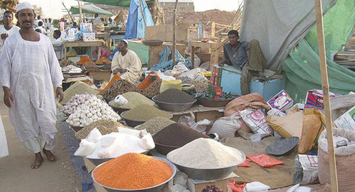 ارتفاع أسعار السلع الأساسية مع قدوم رمضان