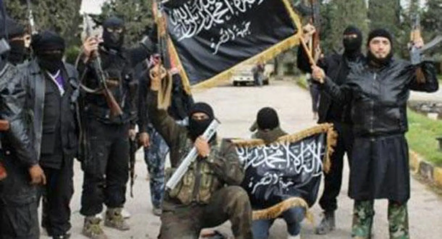 ترجيحات بانحسار نفوذ «جبهة النصرة» في سوريا بعد انهيارها أمام «داعش» في دير الزور