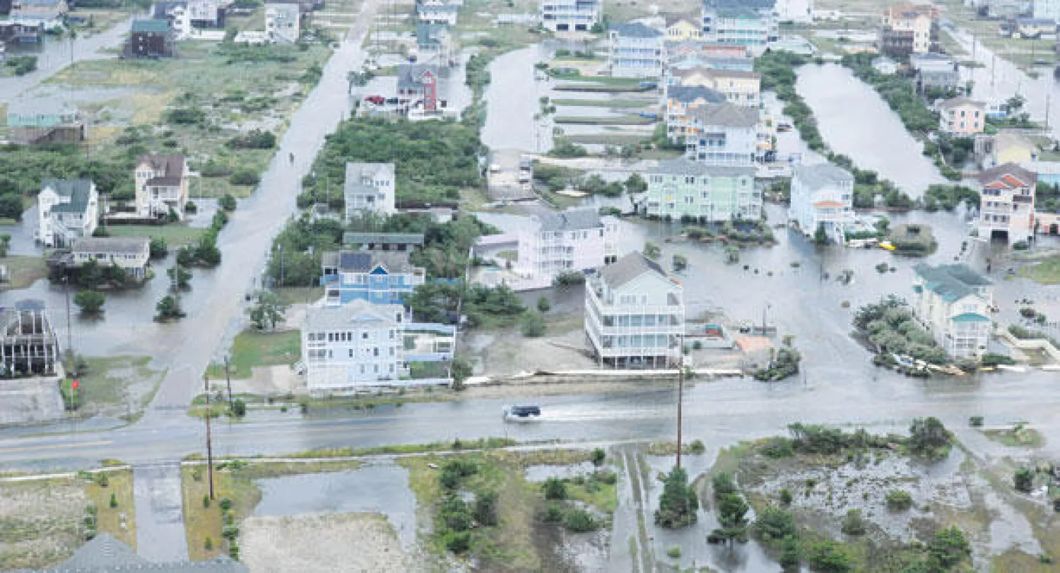 أدت الأمطار الغزيرة إلى فيضانات في ولاية نورث كارولينا (إ.ب.أ)