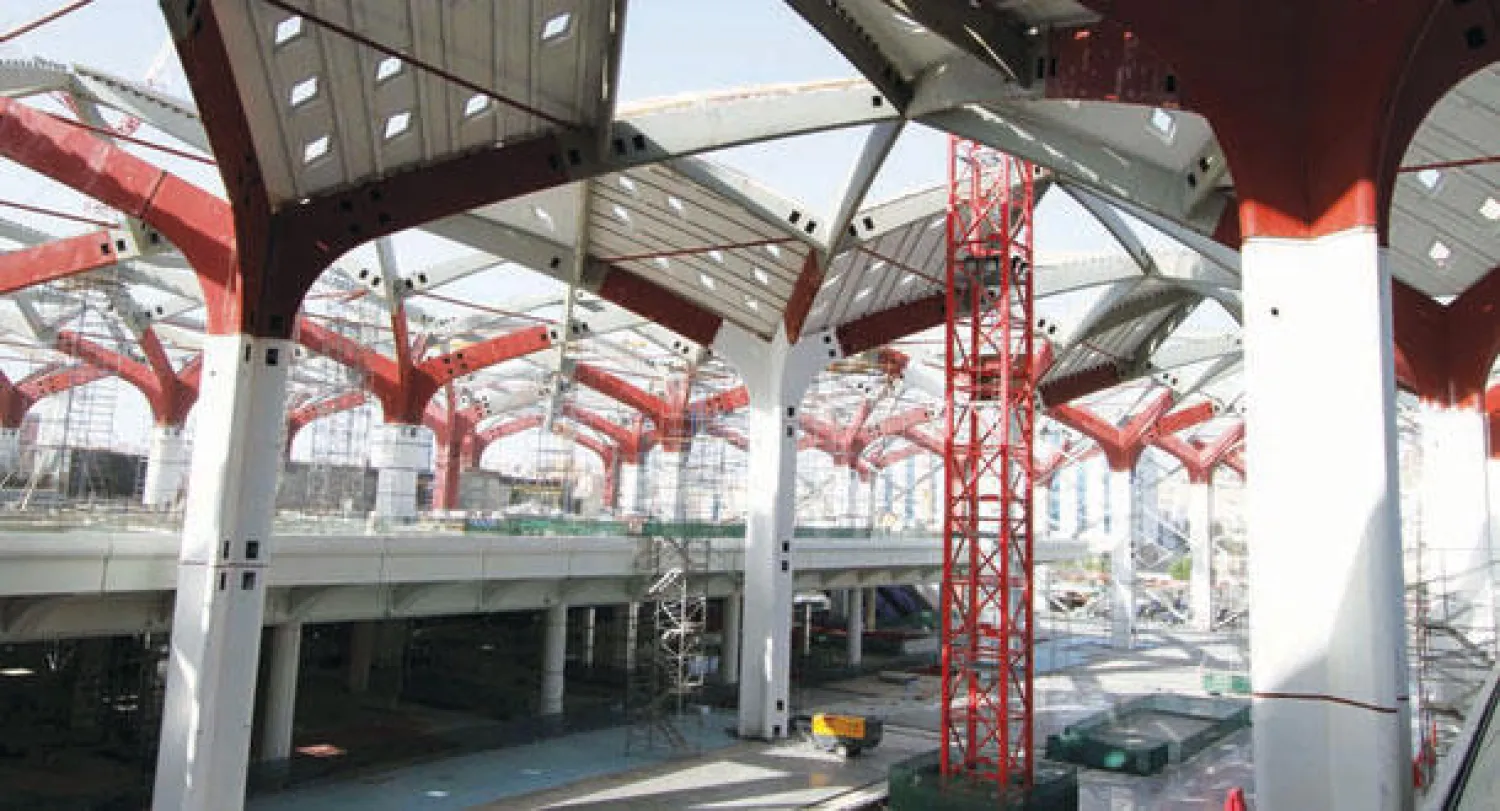 الأعمال الإنشائية بمحطة قطار الحرمين في مكة المكرمة (تصوير: أحمد حشاد)