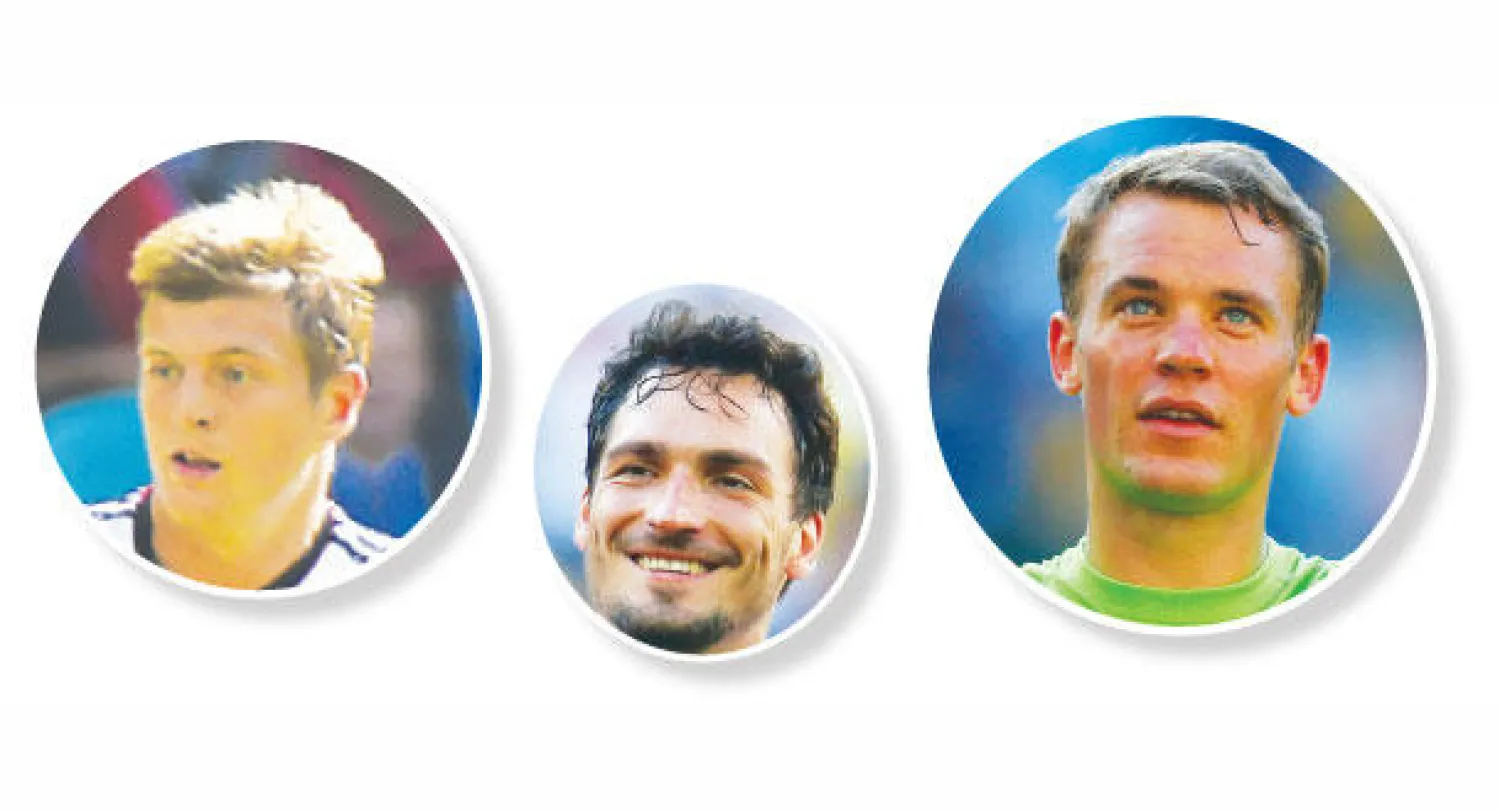 (من اليمين الى اليسار) مانويل نوير (رويترز)  طوني كروس (أ.ف.ب)  ماتس هوميلس (رويترز)