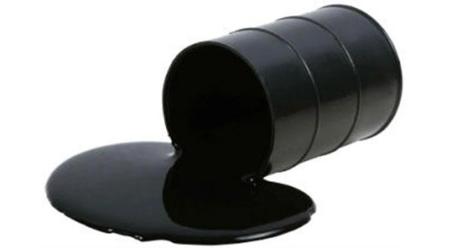 «برنت» يتراجع مع انحسار المخاوف بشأن المعروض