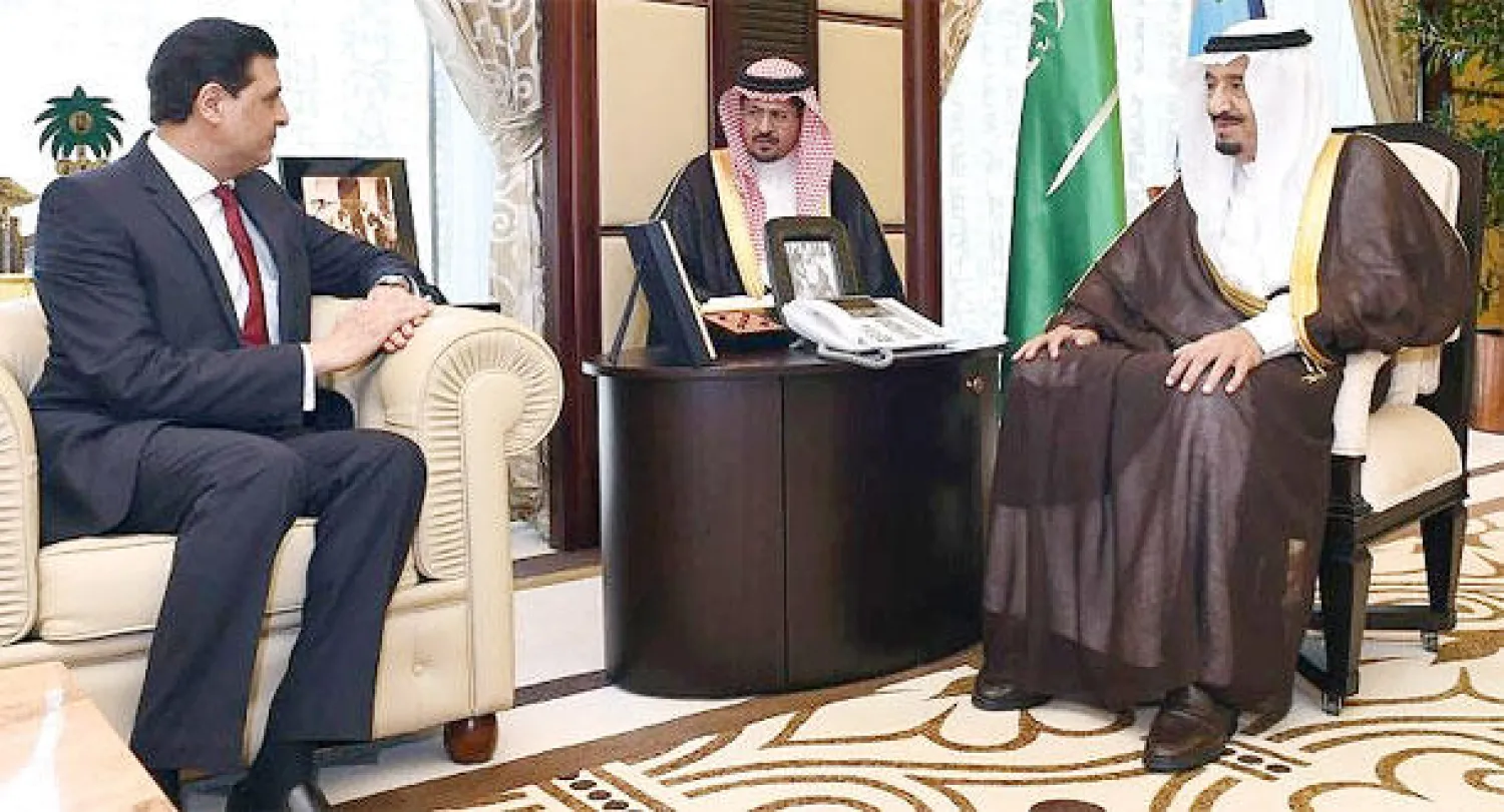 ولي العهد يستقبل سفير باكستان لدى السعودية بمناسبة انتهاء فترة عمله