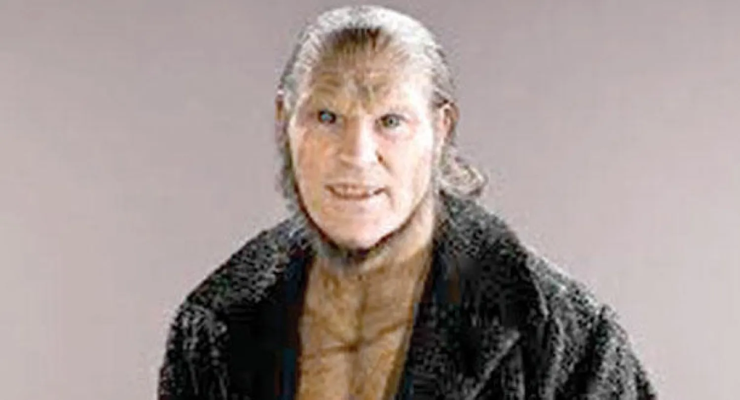 الممثل ليجينو نجم هاري بوتر يلفظ أنفاسه في وادي الموت