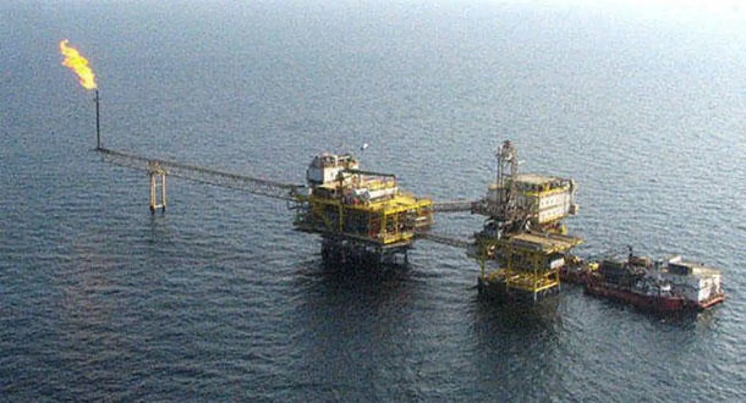 برنت فوق 106 دولارات مع تجدد المخاوف بشأن الإمدادات