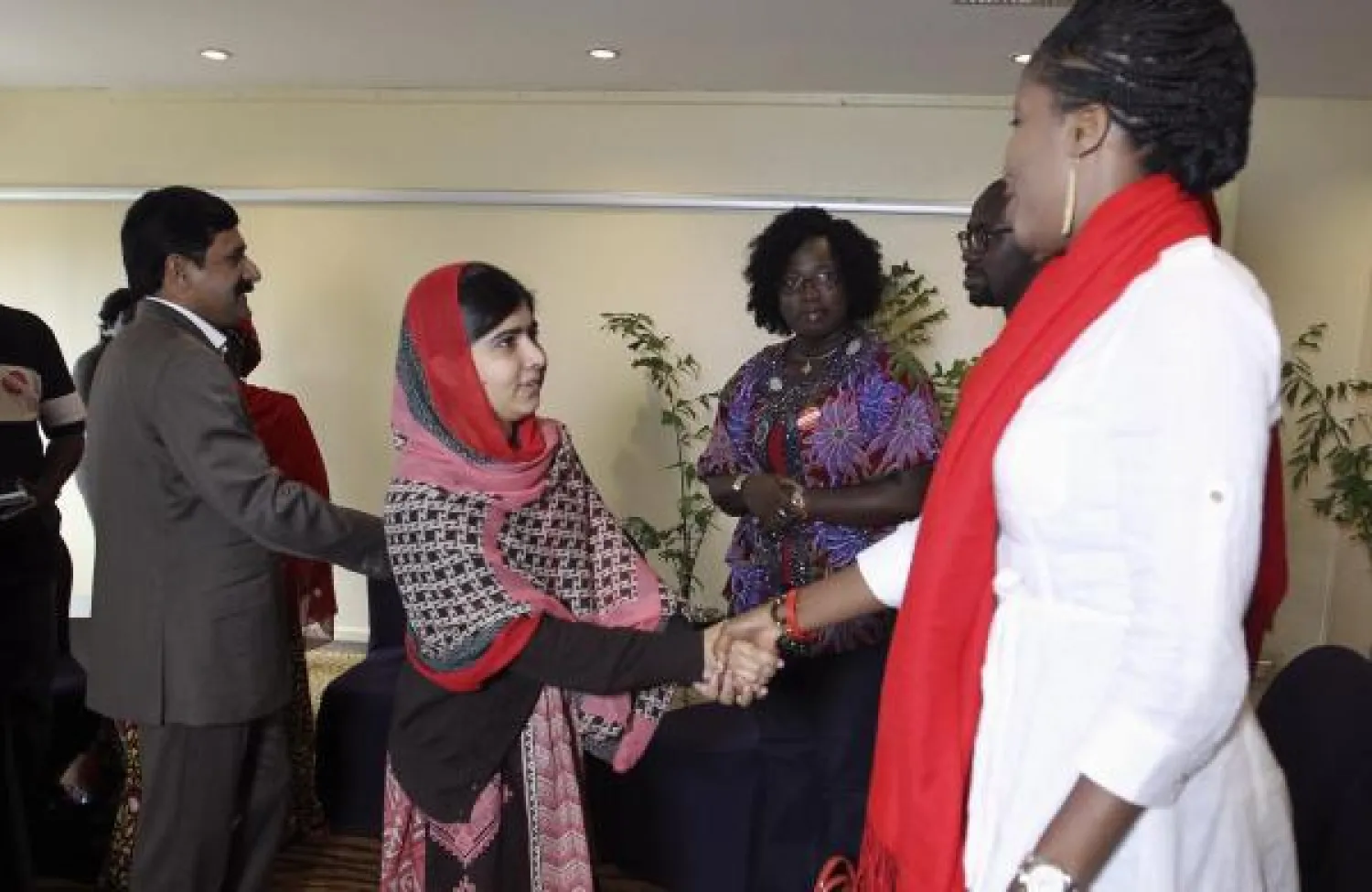 ملاله يوسف تزور نيجيريا لدعم عائلات الفتيات المخطوفات