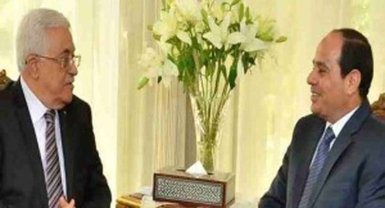 عباس يبحث مع السيسي المبادرة  المصرية.. ومع أبو مرزوق آليات تطبيقها