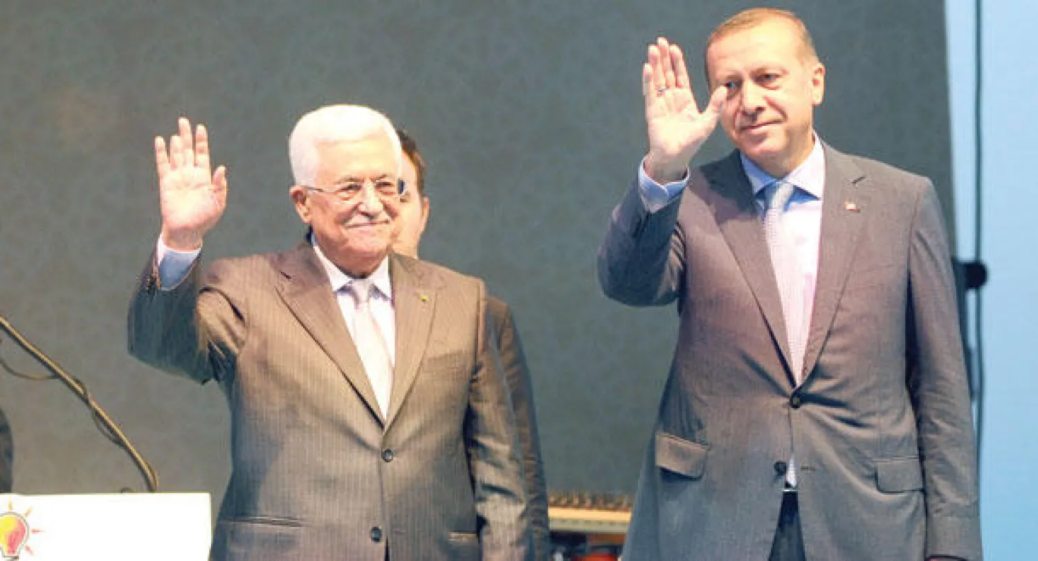 أردوغان و عباس لدى لقائهما في اسطنبول مساء اول من أمس (أ.ف.ب)