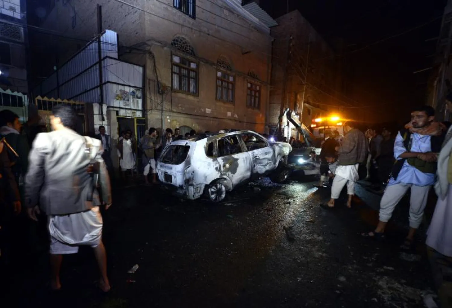 وزارة الدفاع اليمنية تتسلم جثمان قائد اللواء 310