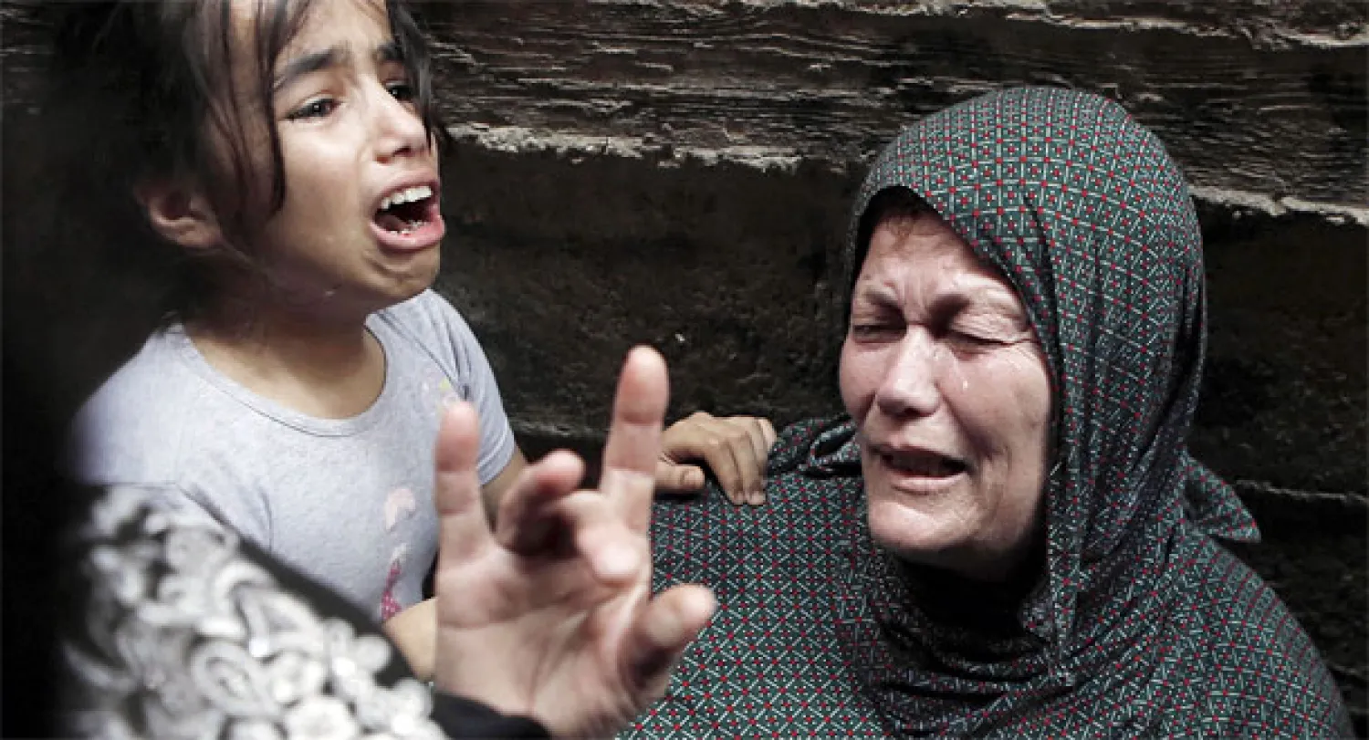 الجيش الإسرائيلي يواصل هجومه على غزة رغم تكثيف الجهود للتهدئة