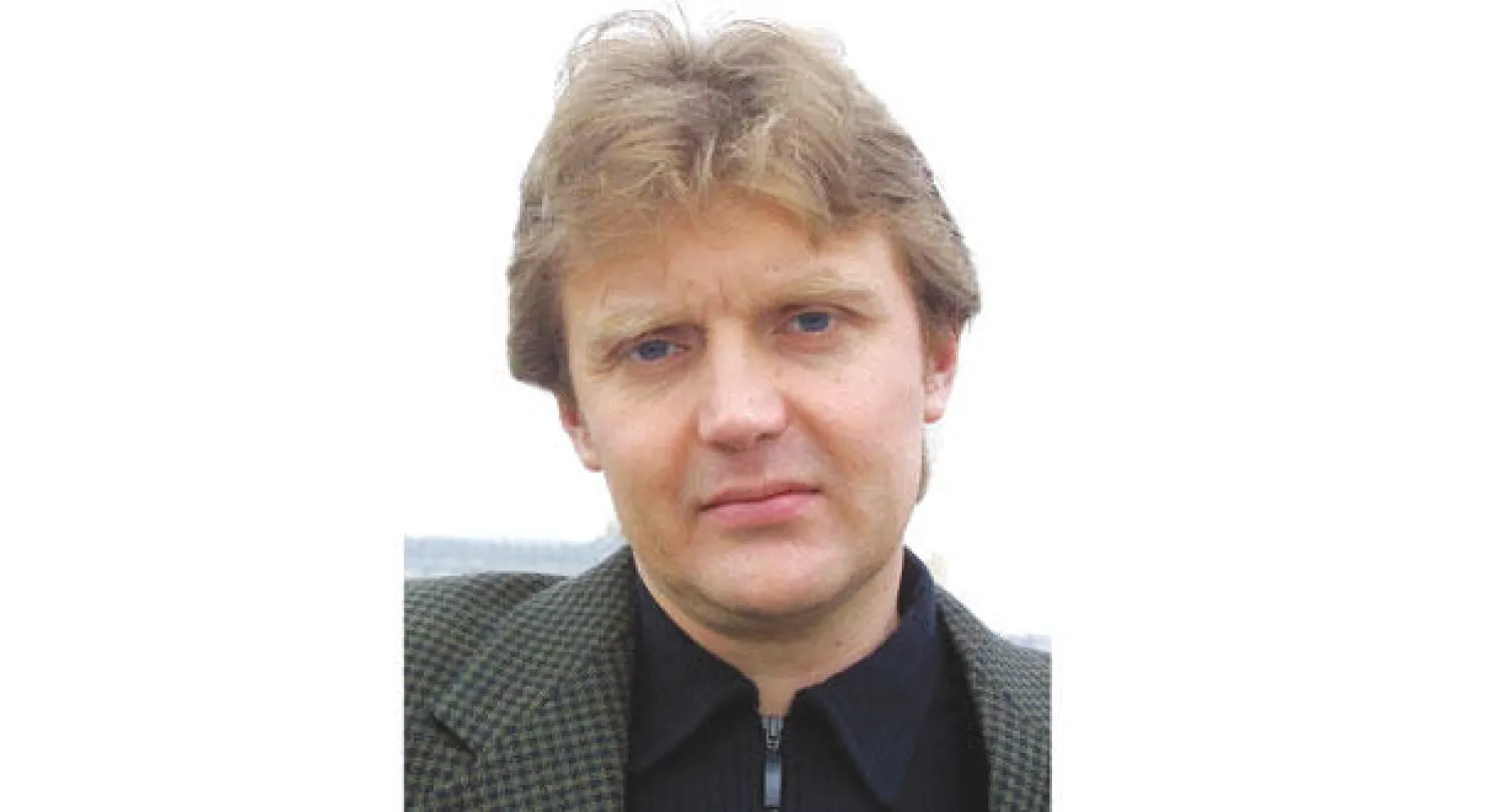 صورة لليتفينينكو يعود تاريخها إلى عام 2002 (ا.ب)