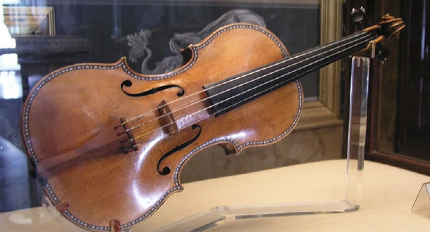 سجن أميركي عن دوره في سرقة كمان قيمته خمسة ملايين دولار