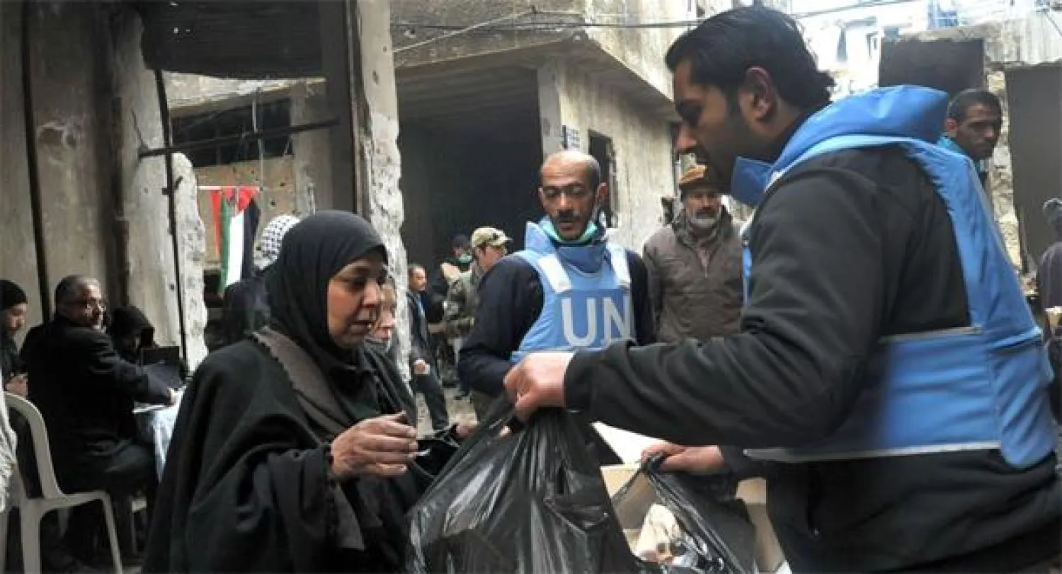 قافلة المساعدات الأولى تدخل مناطق المعارضة عبر تركيا