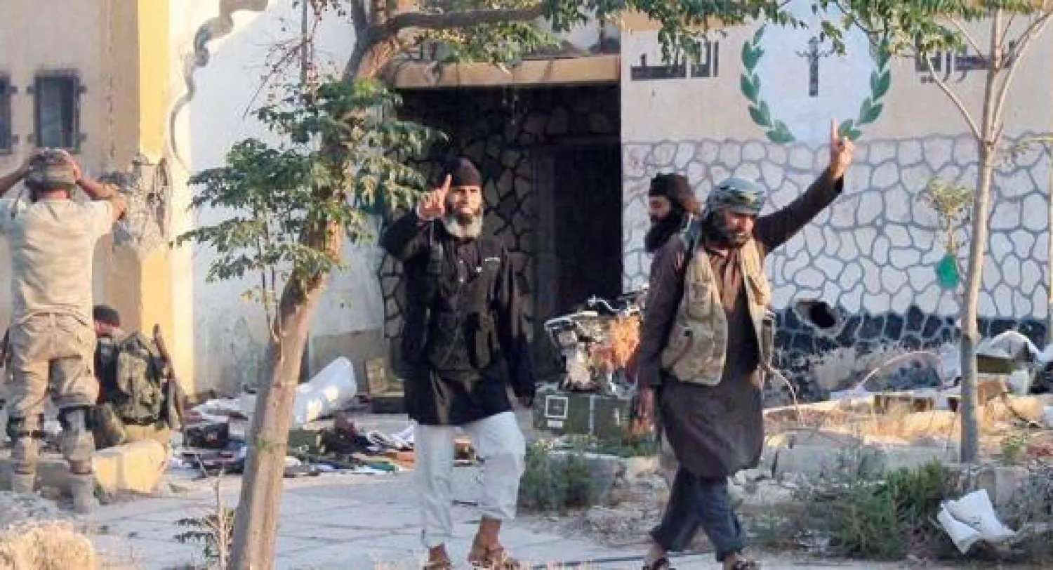 «داعش» يسيطر على مركز عسكري في الحسكة