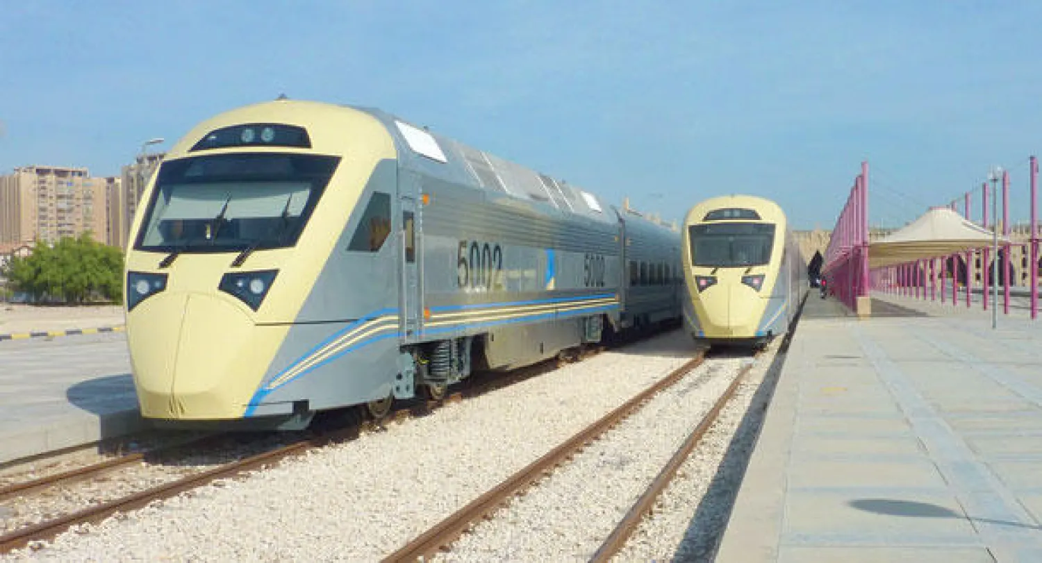 بلغ عدد الحاويات المنقولة عبر السكك الحديدية 535264 بوزن تجاوز ثلاثة ملايين طن