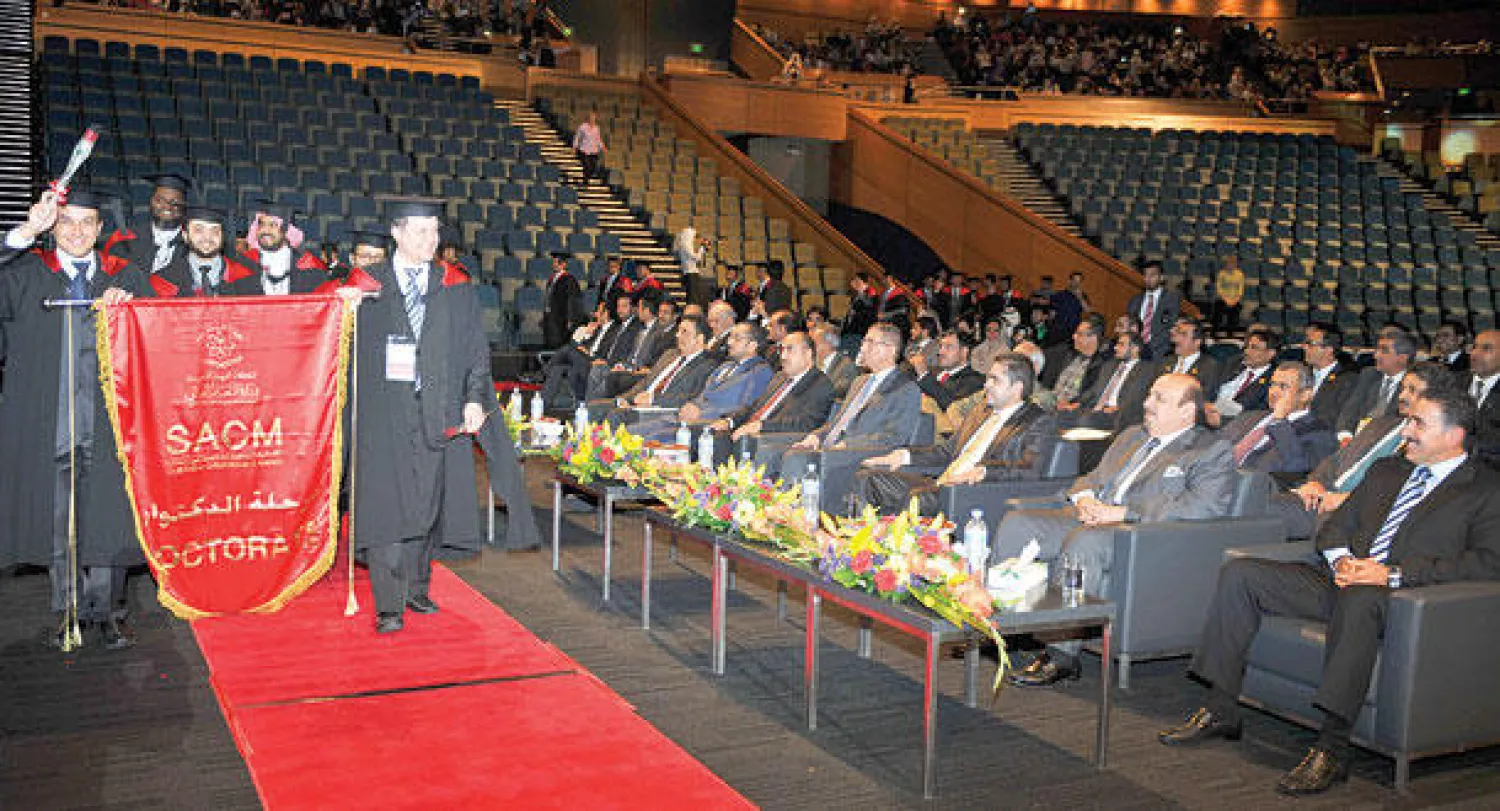 جانب من حفل تخرج الطلبة المبتعثين السعوديين في أستراليا  أول من أمس («الشرق الأوسط»)