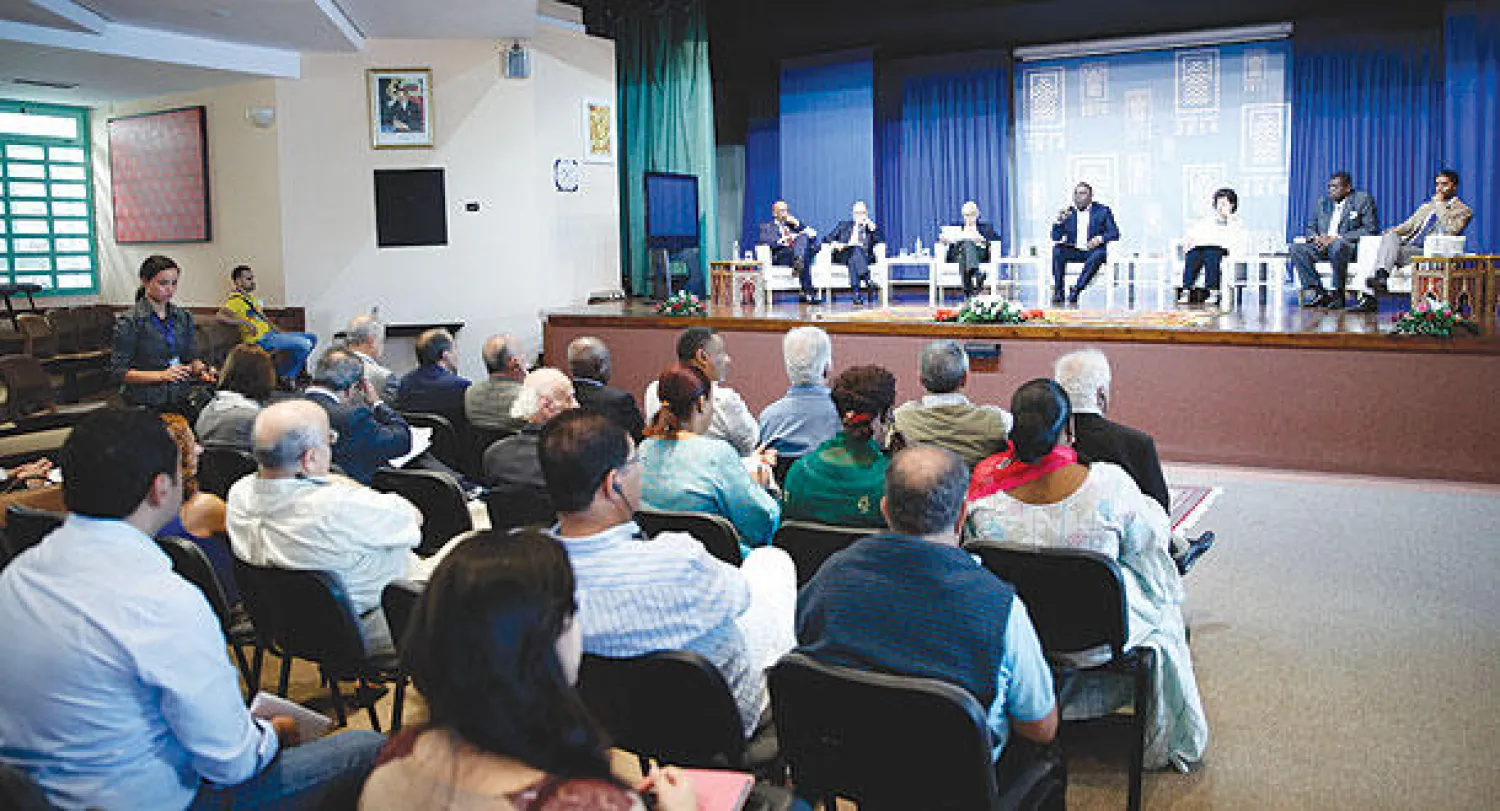 جانب من المشاركات في منتدى أصيلة