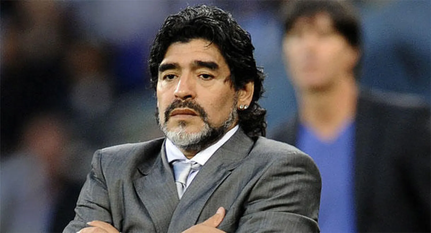 مارادونا في المستشفى لإجراء فحوصات