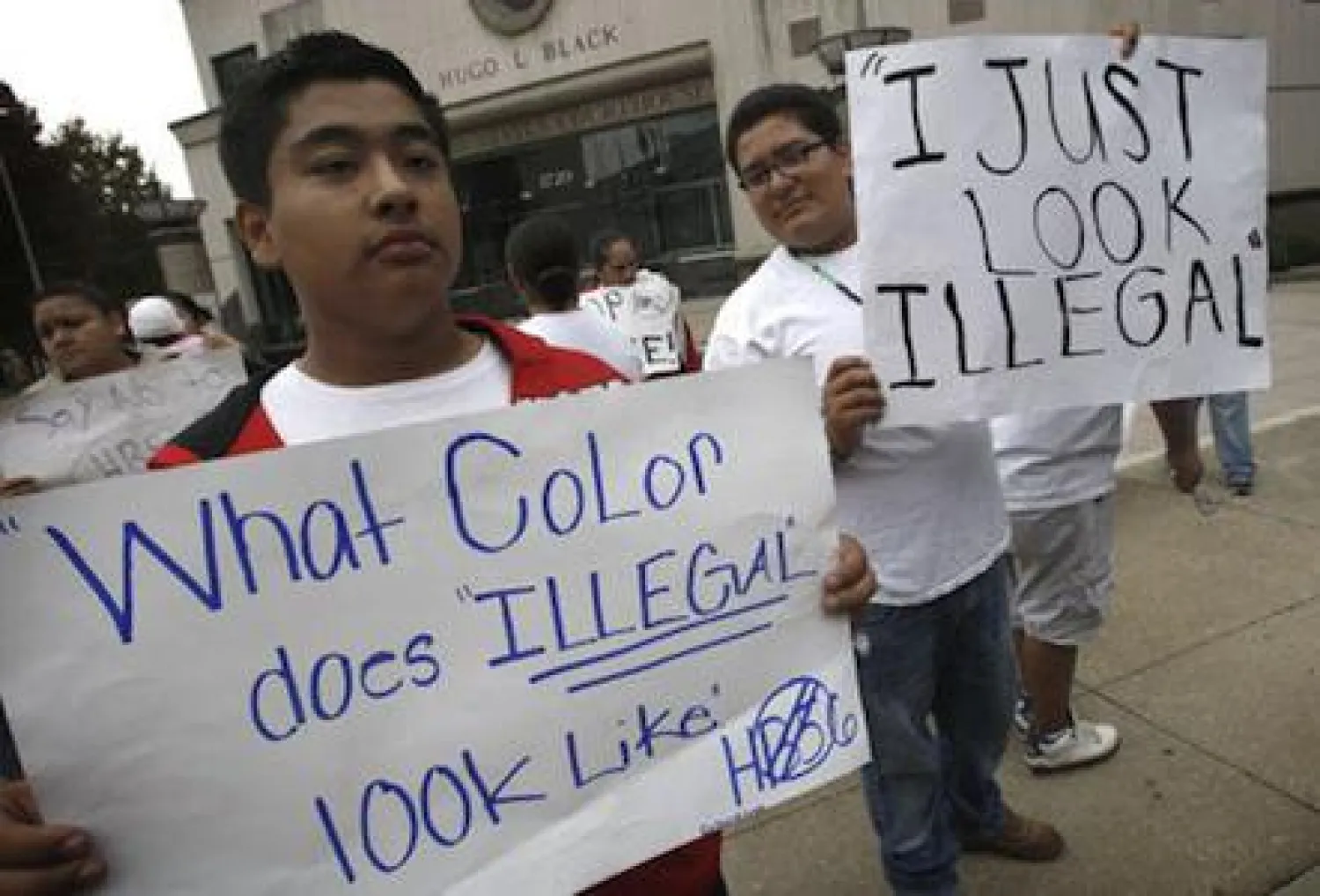 ليلة رابعة من الاحتجاجات في أميركا.. وأوباما يدعو للحوار