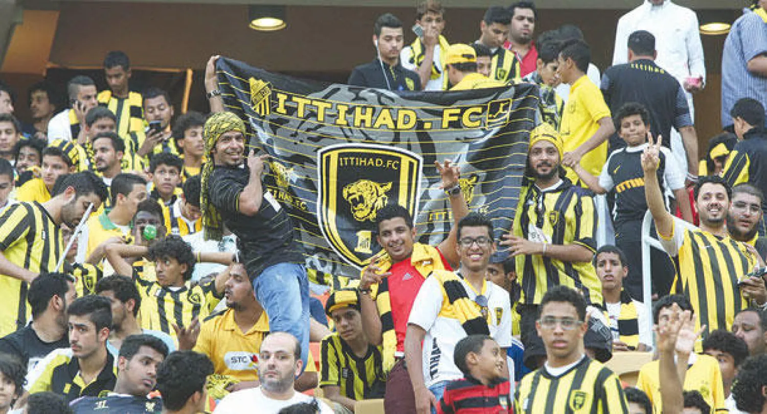 مشجعو الاتحاد والفتح هم الأعلى حضوراً حتى الآن (تصوير: سلمان مرزوقي)