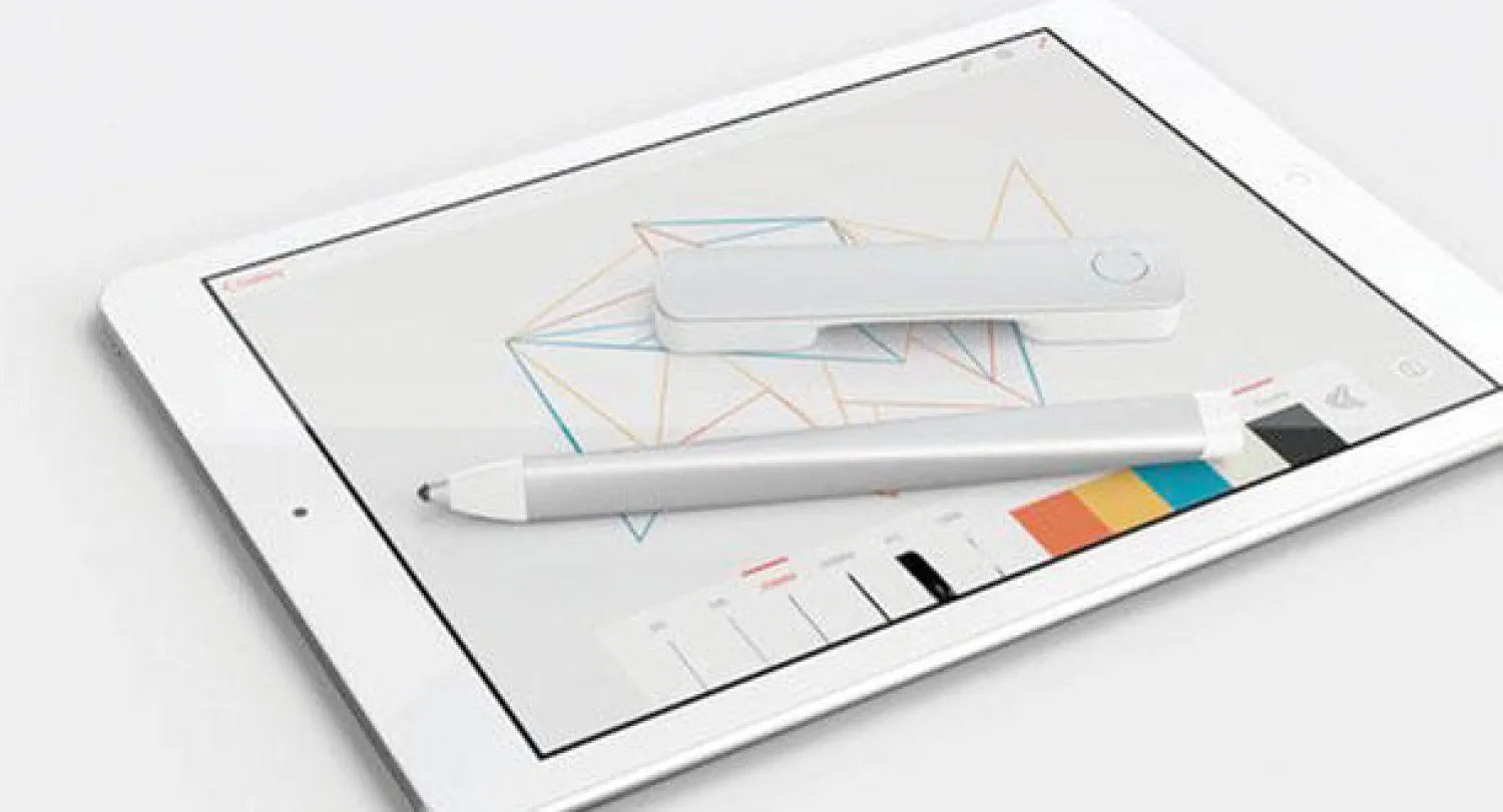 قلم ومسطرة ذكيان.. يحولانك إلى فنان محترف