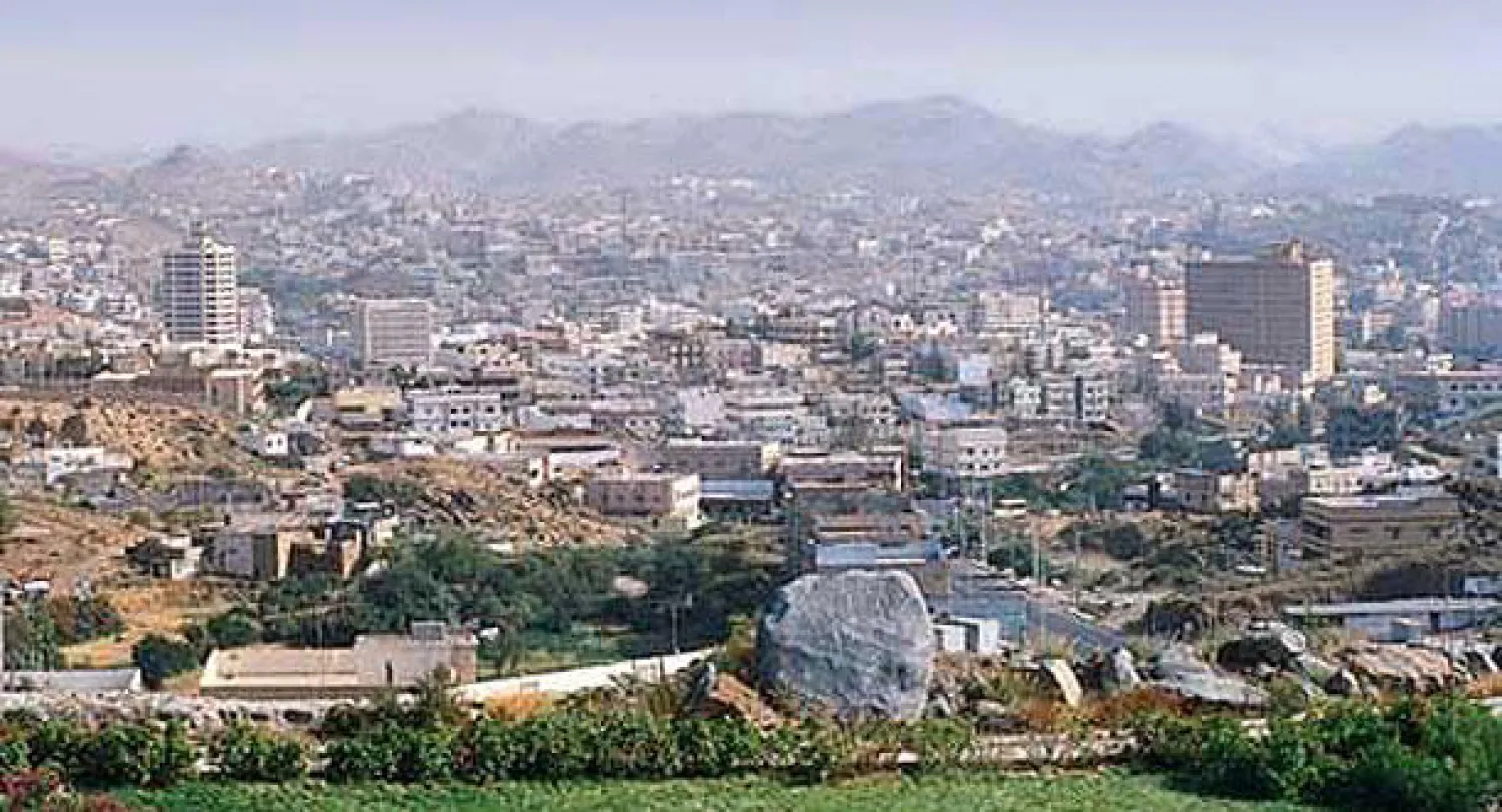 تشديدات للحد من ظاهرة التعدي على مجاري الأودية في عسير