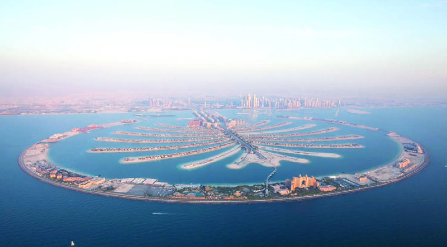 جزيرة النخلة بجميرا في مدينة دبي («الشرق الأوسط»)