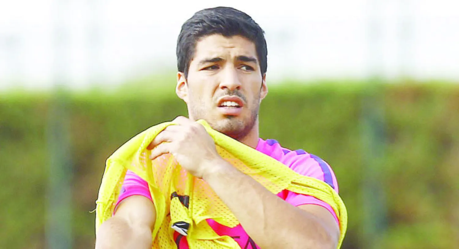 150 ألف دولار تجبر سواريز على المشاركة في «ودية» السعودية