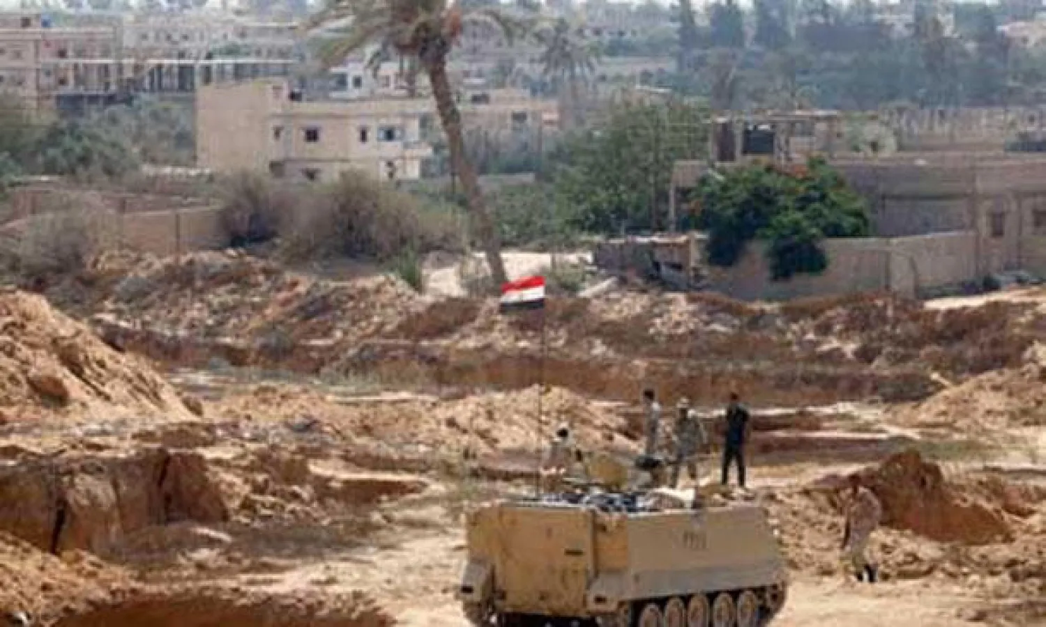 تنظيم متشدد يوزع بيانا في رفح.. والجيش يقتل 3 مسلحين